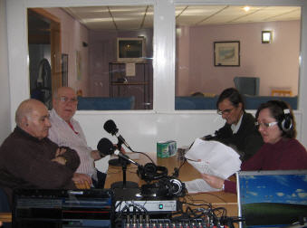 Participantes en el programa de radio